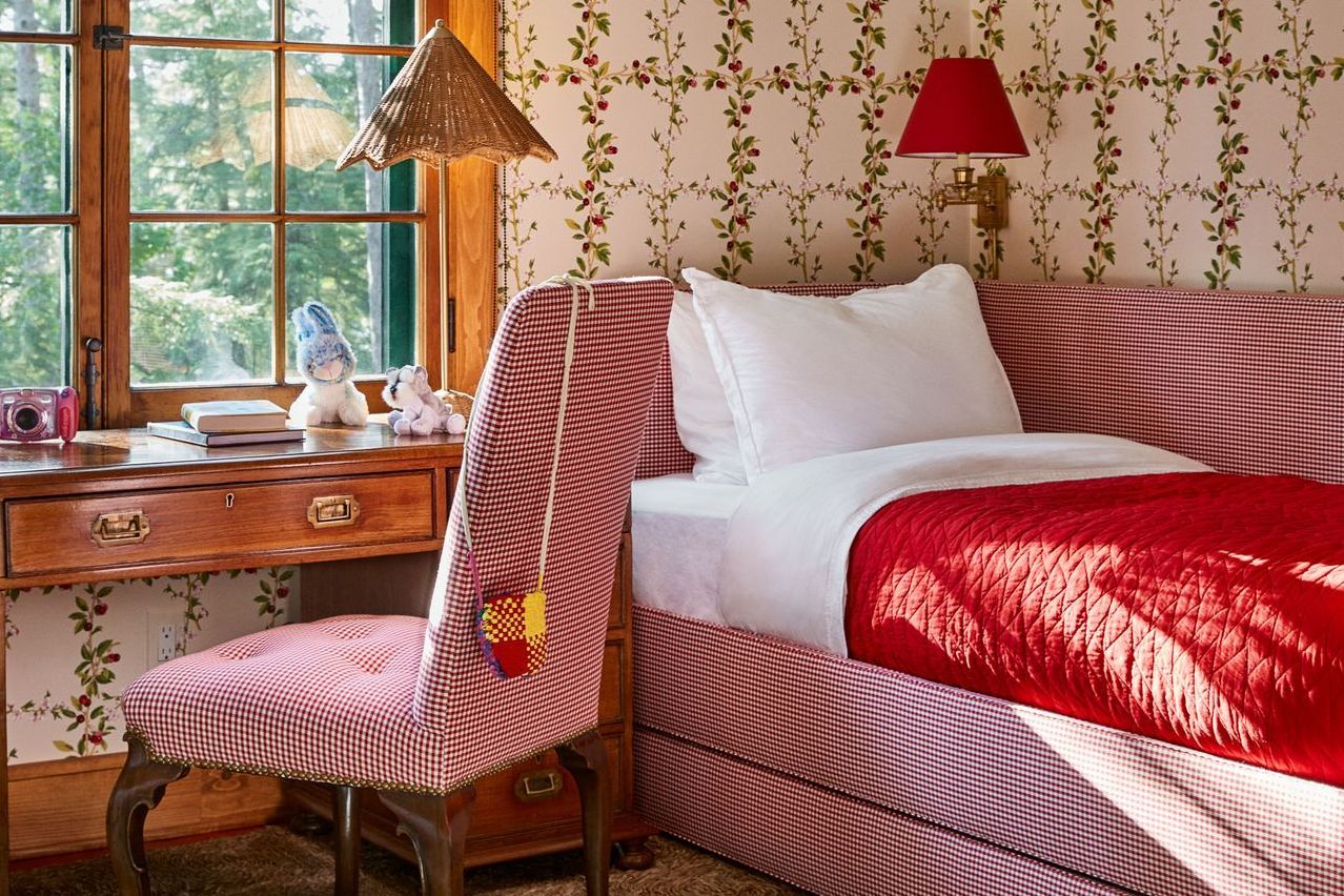 Are Trundle Beds Worth It? An Honest Buyer's Guide for 2026
