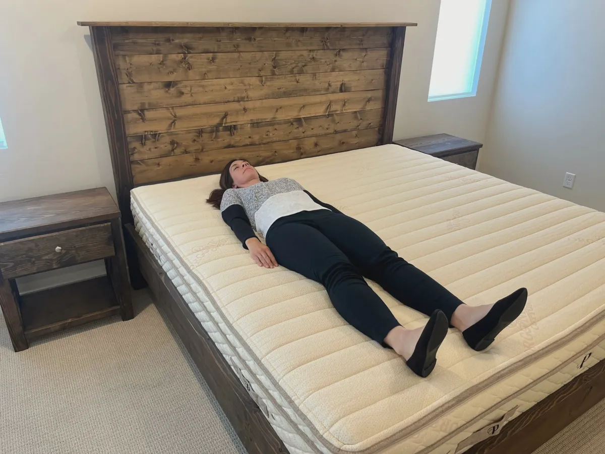 Back sleeper testing the PlushBeds Botanical Bliss latex mattress