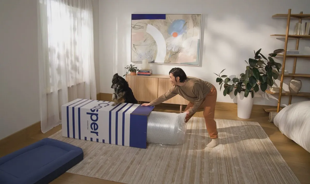 Casper mattress shipping box being delivered