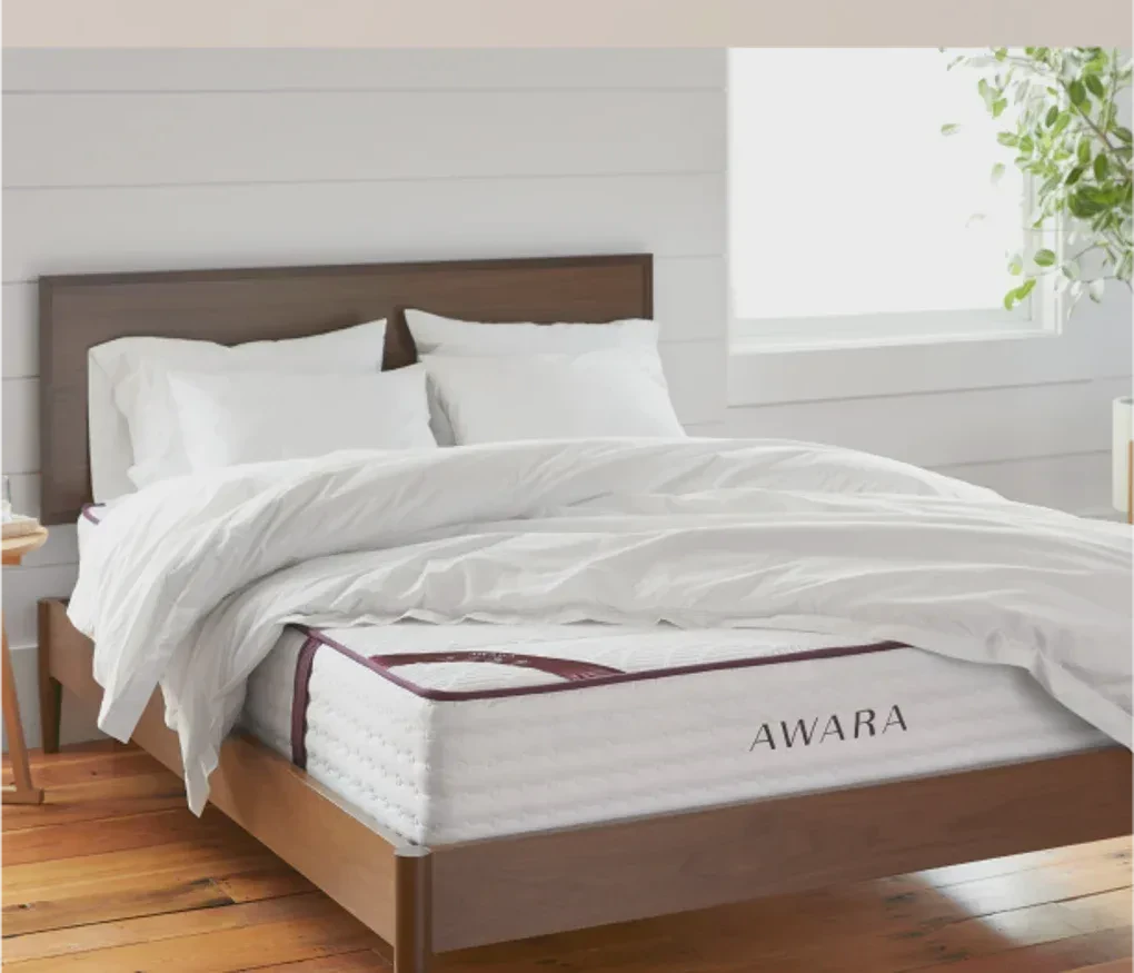 Organic mattress alternative without fiberglass barrier