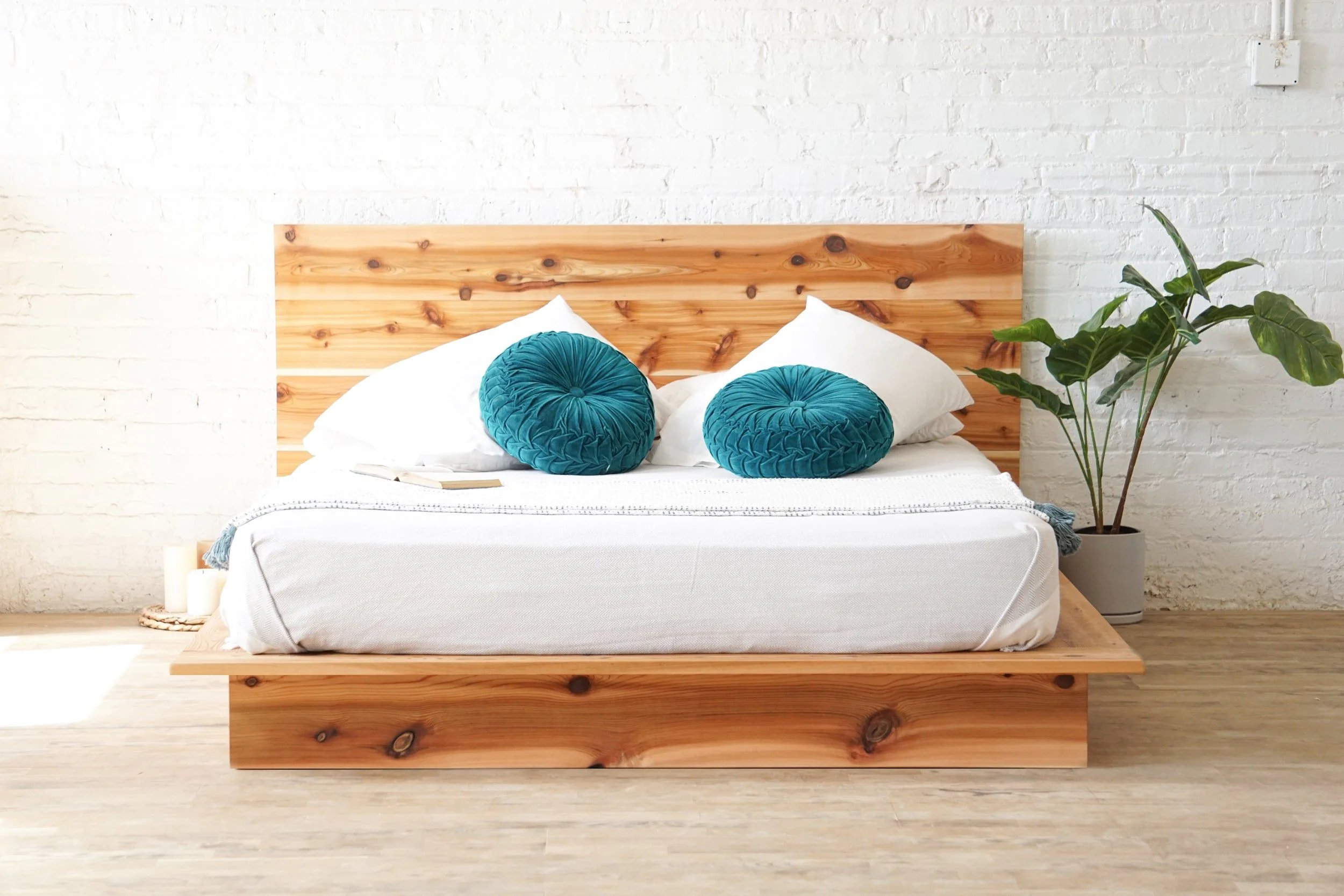 Types of Beds: 14 Bed Frame Styles, Pros, Cons, and Mattress Compatibility