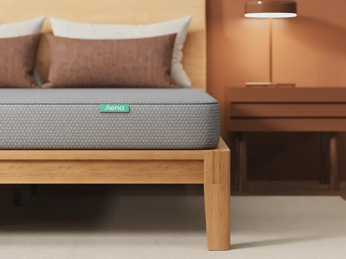 Diagram of Siena mattress foam layers including memory foam comfort layer, transition layer, and support core