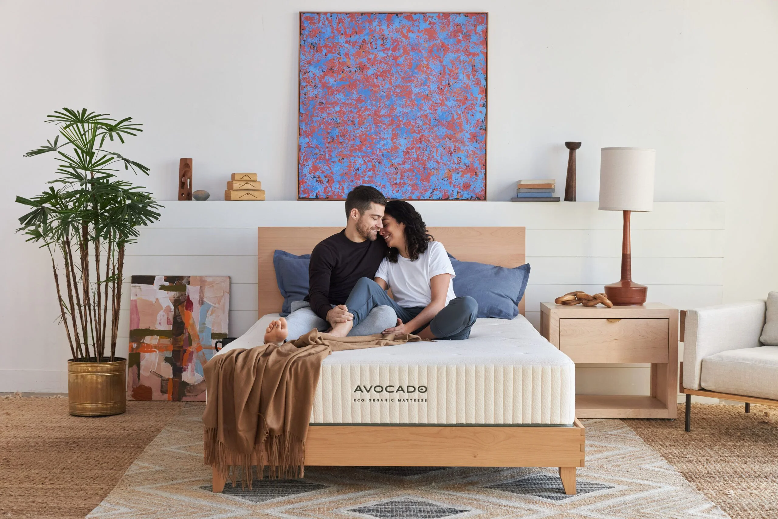 Avocado Mattress Return Policy (2026): Trials, Fees, and Refunds Explained