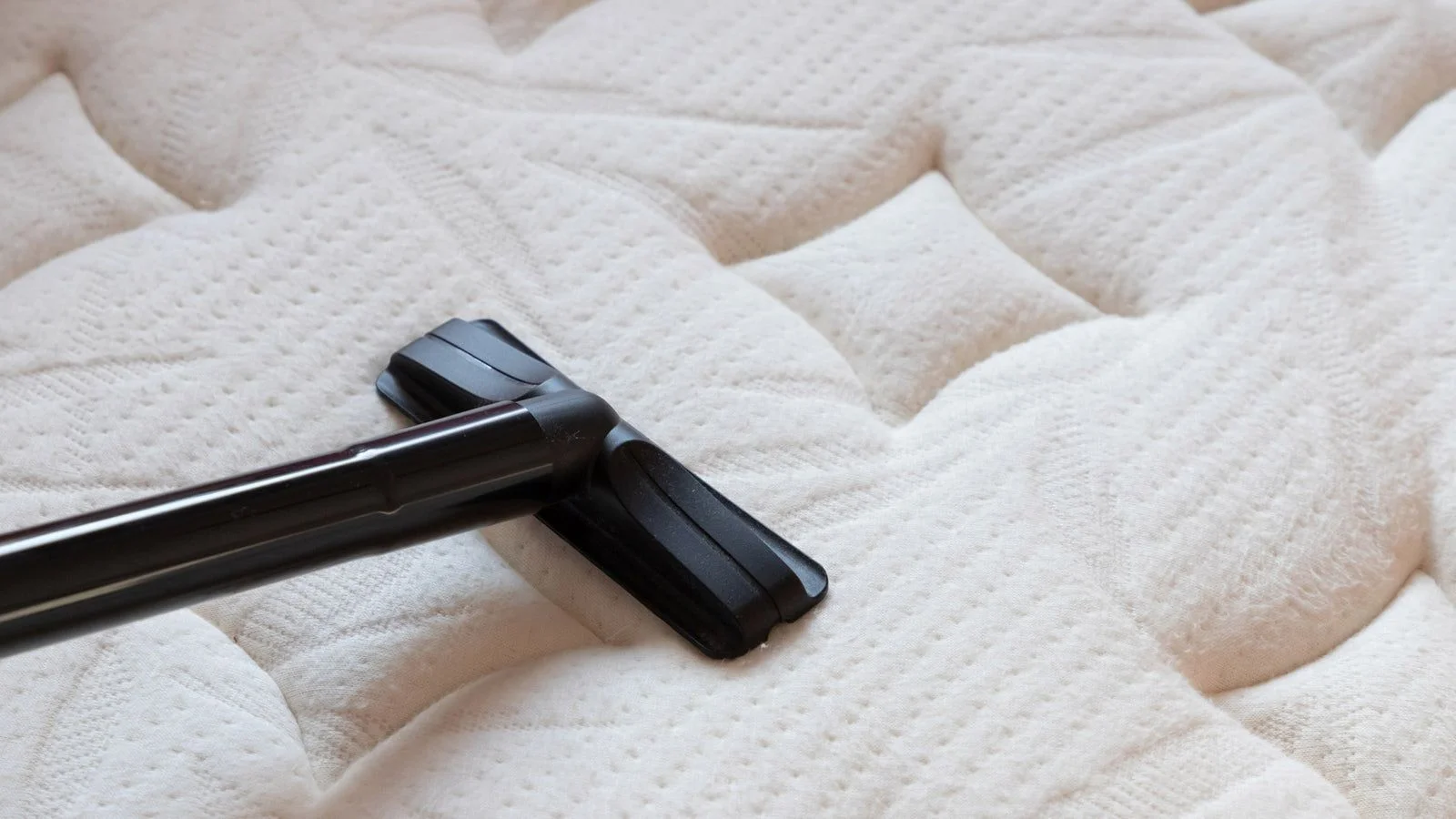 How to Dry a Mattress Fast: A 7-Step Guide That Actually Saves Your Bed