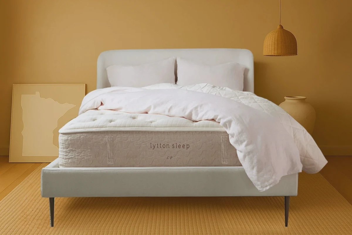 Lytton Signature mattress front profile showing the Euro-top and 13-inch hybrid build